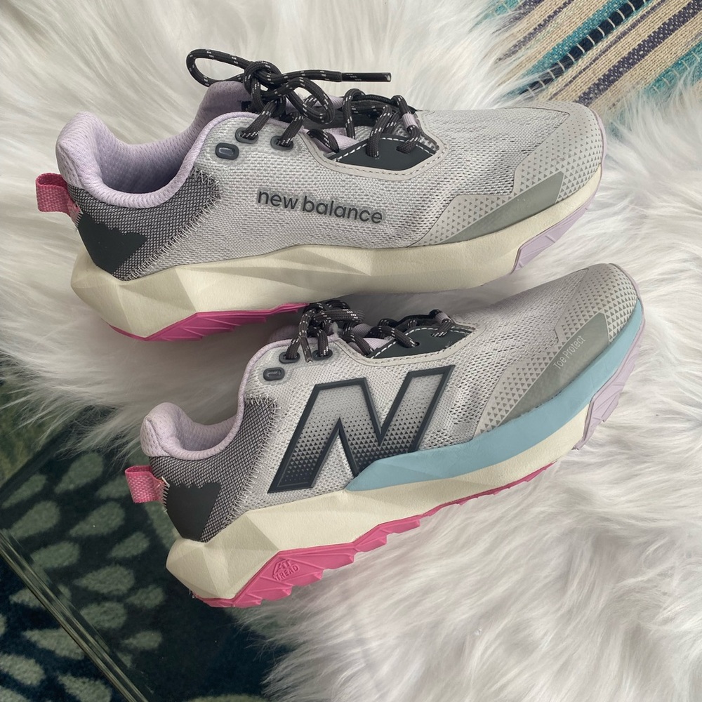 New in box new balance Dynasoft Nitrel v6 - Picture 7 of 11